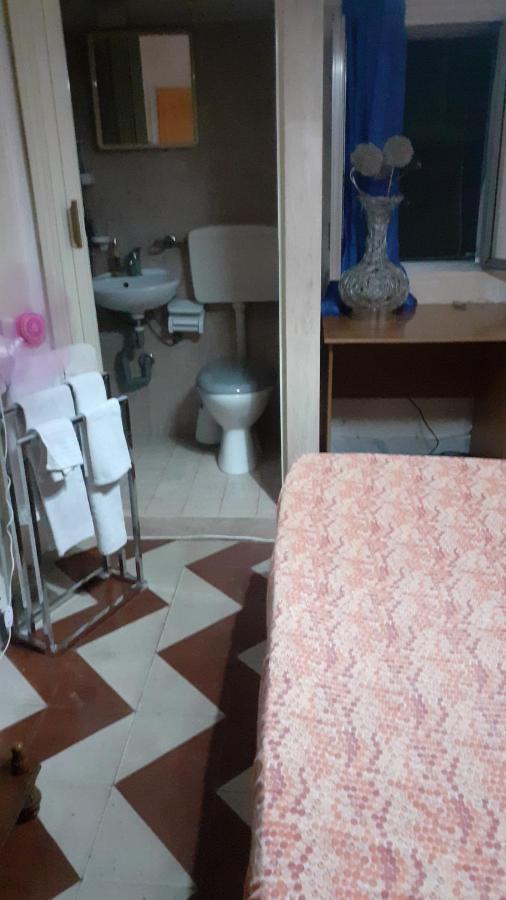 La Stanza Di Roby Appartement *